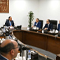 الشاهد يستعرض امام رئيس الوزراء مؤشرات انخفاض الأسعار 